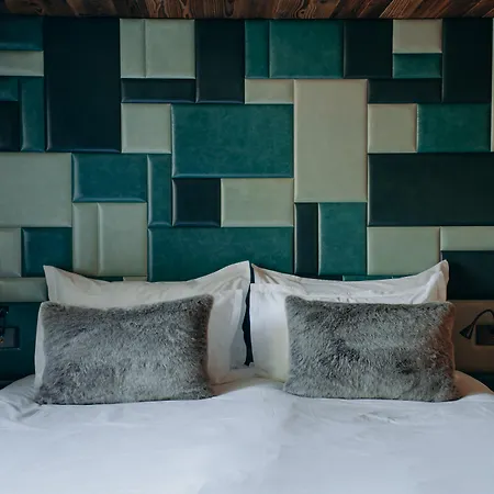 Hotel Armancette - The Leading Of The World