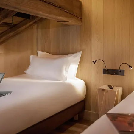 Armancette - The Leading Of The World Hotel 5*