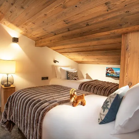 Hotel Armancette - The Leading Of The World