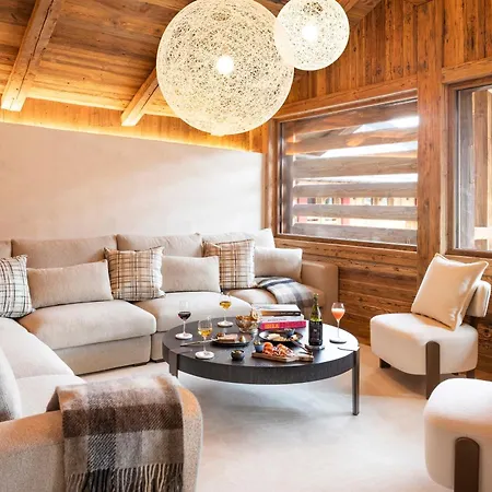 Armancette - The Leading Of The World 5*